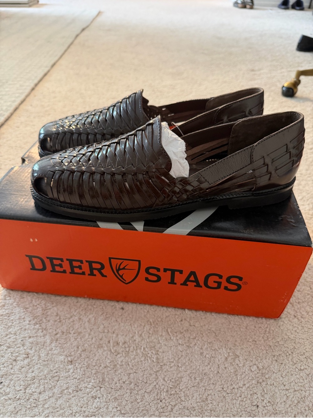 Deer Stags Men's Dark Brown Woven Leather Slip-On Loafers